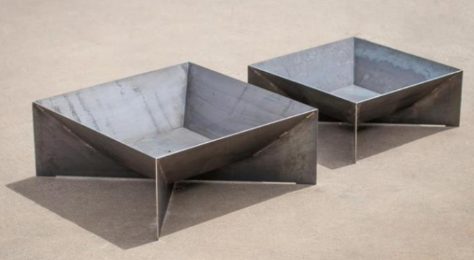 Puits portatif à bois du feu d'aileron de fonte de décor extérieur de 30 pouces