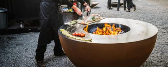 Bois à cuire extérieur brûlant le gril en acier de BARBECUE de mine du feu de Corten