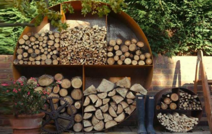 Support en acier de bois de chauffage de Corten de magasin circulaire rustique décoratif de rondin