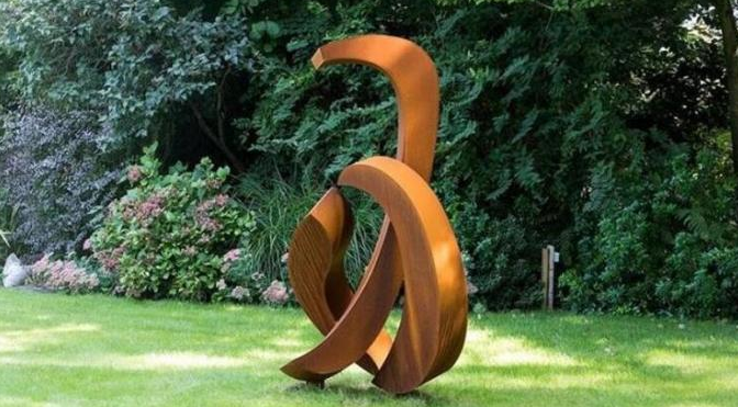 Sculpture en acier en jardin de Rusty Lawn Statues Abstract Weathering en métal fait sur commande de taille