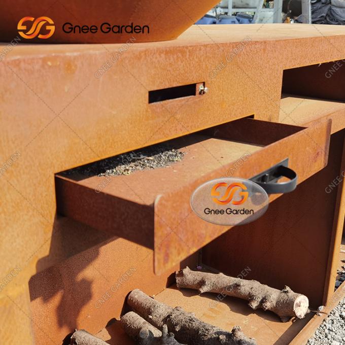 Le charbon de bois unique de barbecue grille le gril en acier de barbecue de Corten pour la cuisine extérieure