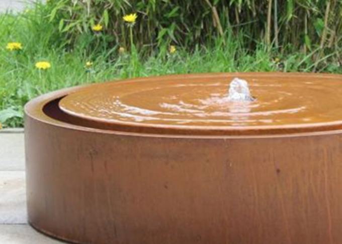 Caractéristiques en acier faites sur commande de l'eau en métal de fontaine d'eau de cascade de Corten d'usine