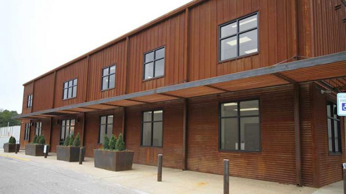 Se rouillent le CE adapté aux besoins du client décoratif TUV de panneau de mur en métal délivrent un certificat Corten le métal qu'en acier a ridé le revêtement de mur