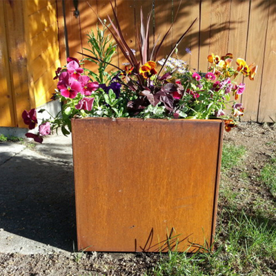 grande résistance aux intempéries extérieure de pot de fleur de Corten de planteur en métal de 890*720*440mm