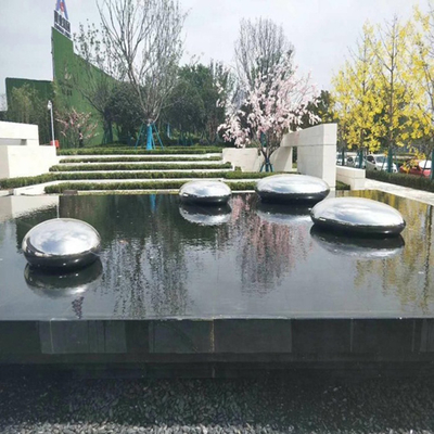 Le jardin dimensionnel de sculpture en miroir du pavé rond 3 ornemente adapté aux besoins du client