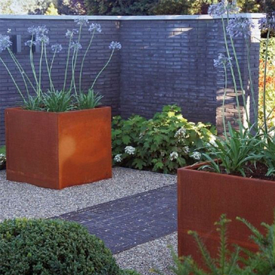Pots de fleur en acier rectangulaires adaptés aux besoins du client de Corten de grande boîte extérieure de planteur