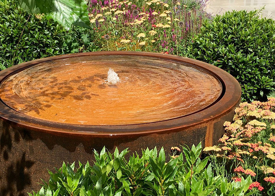Caractéristiques en acier faites sur commande de l'eau en métal de fontaine d'eau de cascade de Corten