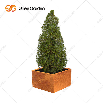 Métal pliant Rusty Corten Steel Planter Box dans le patio extérieur