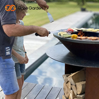 Le barbecue en acier brûlant en bois de Corten grille pour la partie extérieure de barbecue