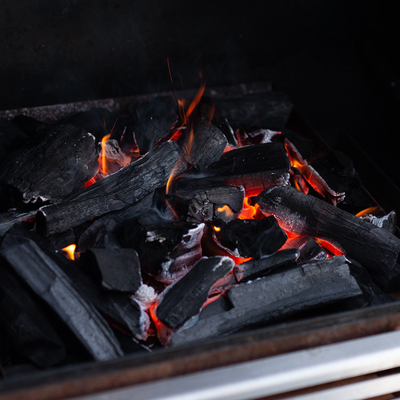 Cuisinière extérieure de camping de BBQ de foyer en acier de Corten avec le gril de cuisson