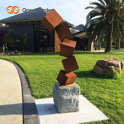 La sculpture en acier en Corten de bloc de danger s'est rouillée des sculptures en jardin en métal pour la pelouse