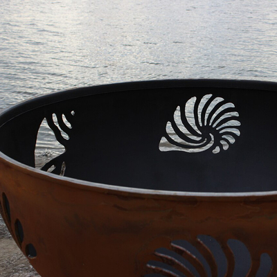 Le feu en acier extérieur Pit Round Black Pre Rusted de Corten