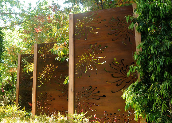 le jardin en métal de modèle de chrysanthème de 3mm ornemente Corten le laser qu'en acier a coupé des panneaux