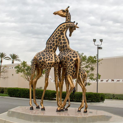 Girafe extérieure grandeur nature de sculpture en bronze en jardin de Gnee la grande a formé adapté aux besoins du client