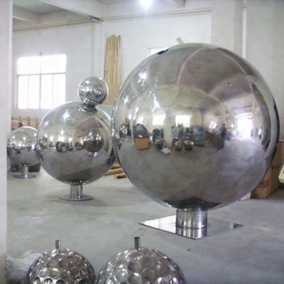 Sculpture en acier inoxydable de sphère creuse de H245cm pour la décoration extérieure