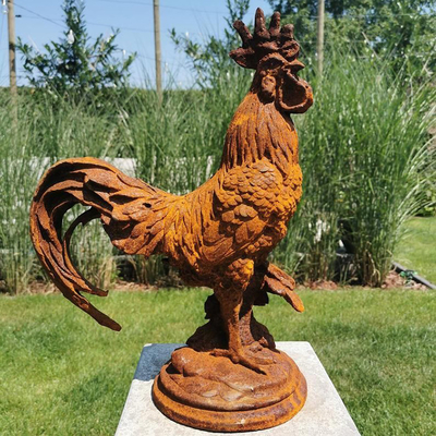 La fonte s'est rouillée service extérieur grandeur nature d'OEM de statues de cerfs communs
