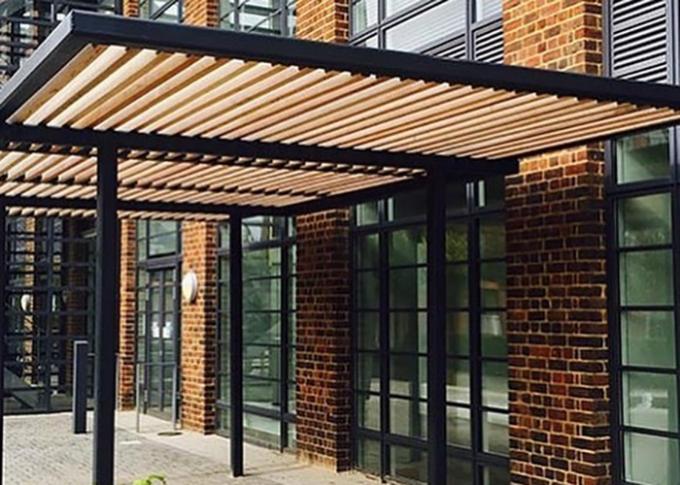 Pergola noire imperméable en métal