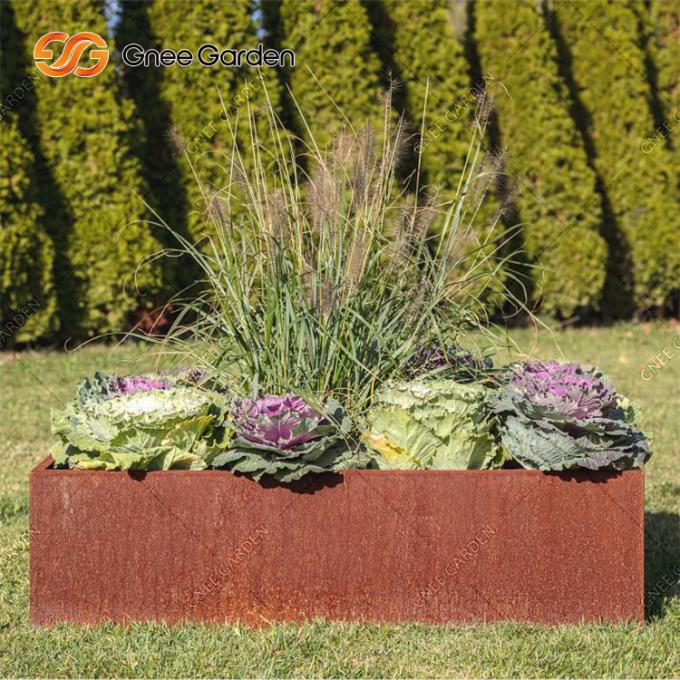 Le laser en acier adapté aux besoins du client de produits de jardin de Corten a coupé le pot de fleur carré de planteur extérieur détachable en métal