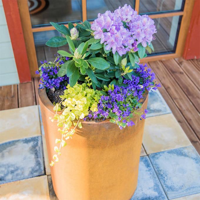 grands pots de fleur extérieurs d'intérieur à conception de vases d'or de luxe en métal/pots d'usine/planteurs en acier pour le décor à la maison