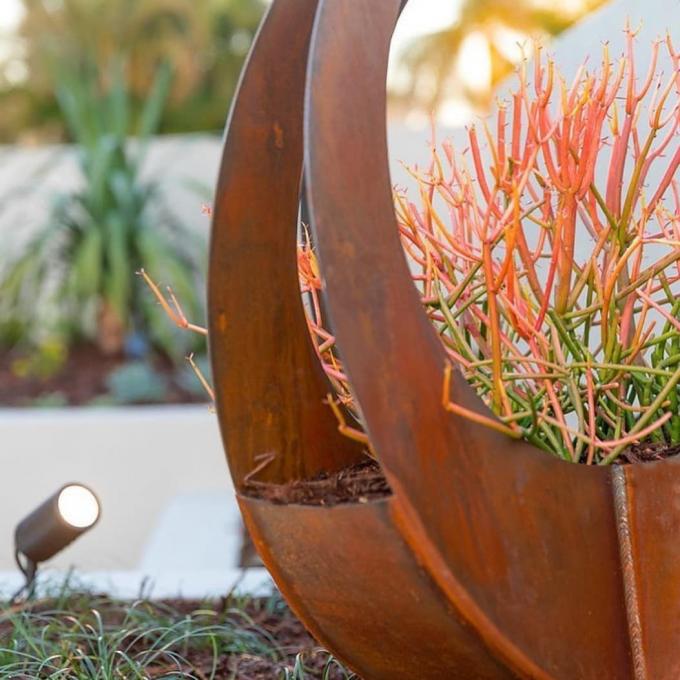 Planteur moderne Rusty Red Customized Corten Planter en métal pour la maison d'intérieur et la décoration extérieure de jardin