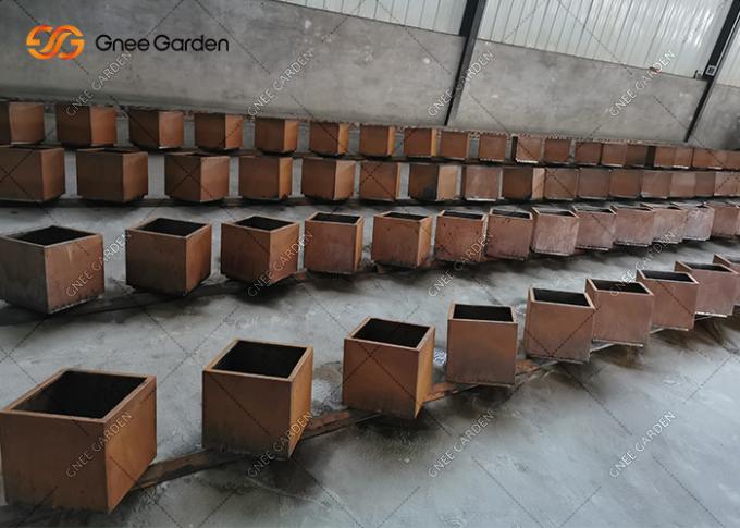 Planteur en acier de Corten de nouveau de style de place de forme en métal de fleur jardin cubique de pot pour Graden