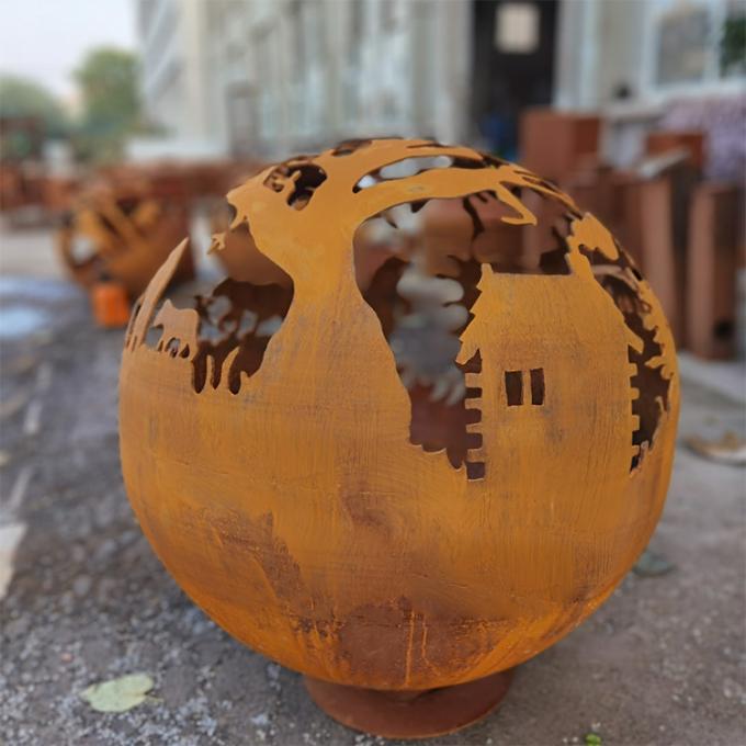 Le feu en acier brûlant Pit Outdoor de sphère de Pit Round Custom Corten Steel du feu de sphère en bois extérieur