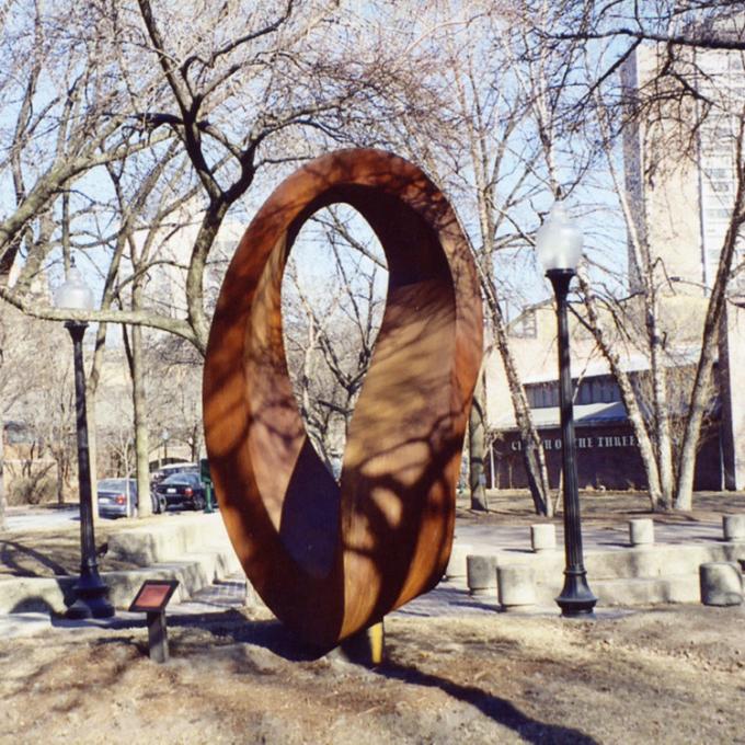 Sculpture en acier en Art Abstract Ring Abstract Corten en métal public d'intérieur extérieur