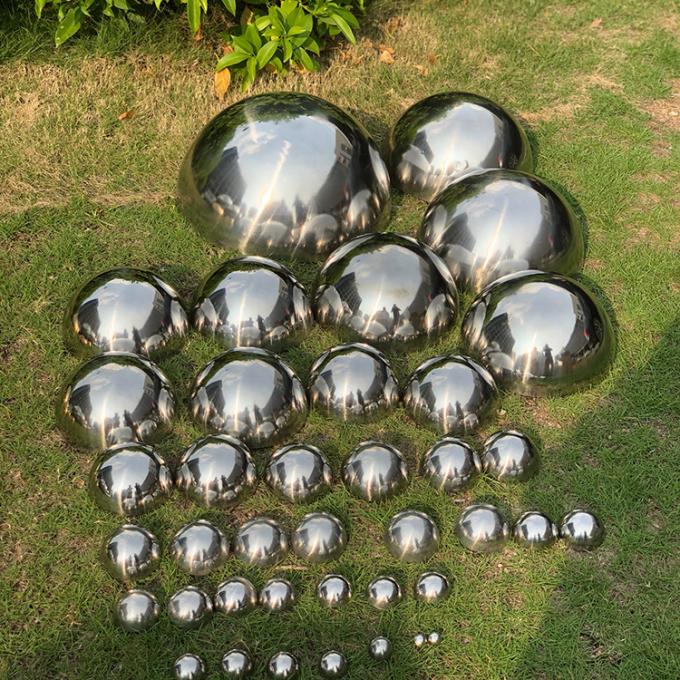 Les grandes boules en métal de sphère creuse d'acier inoxydable sculptent pour la décoration extérieure