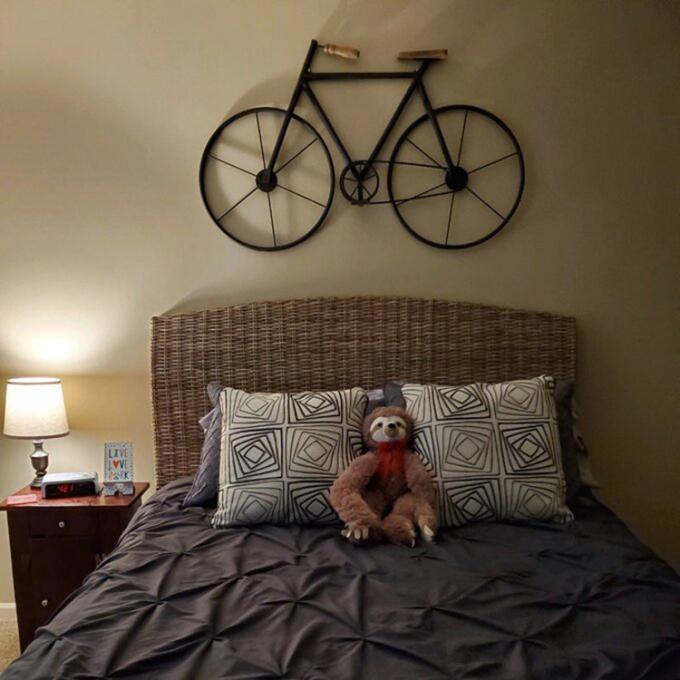 Métal accrochant à la maison Art Bicycle Wall Decor Lightweight de nouveau venu et décoration à la maison élégante
