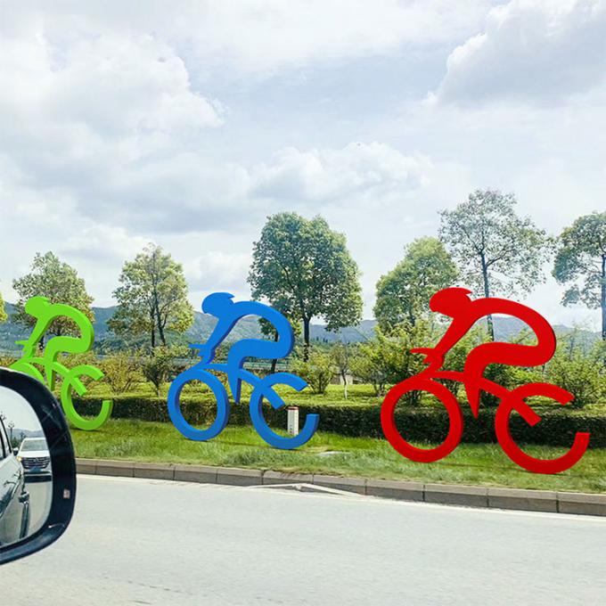 Ornements extérieurs adaptés aux besoins du client courant la sculpture abstraite en chiffre de sports en métal de silhouette